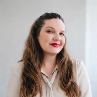Portrait of Natalia Betekhtina, psychology editor for Neurolutionary